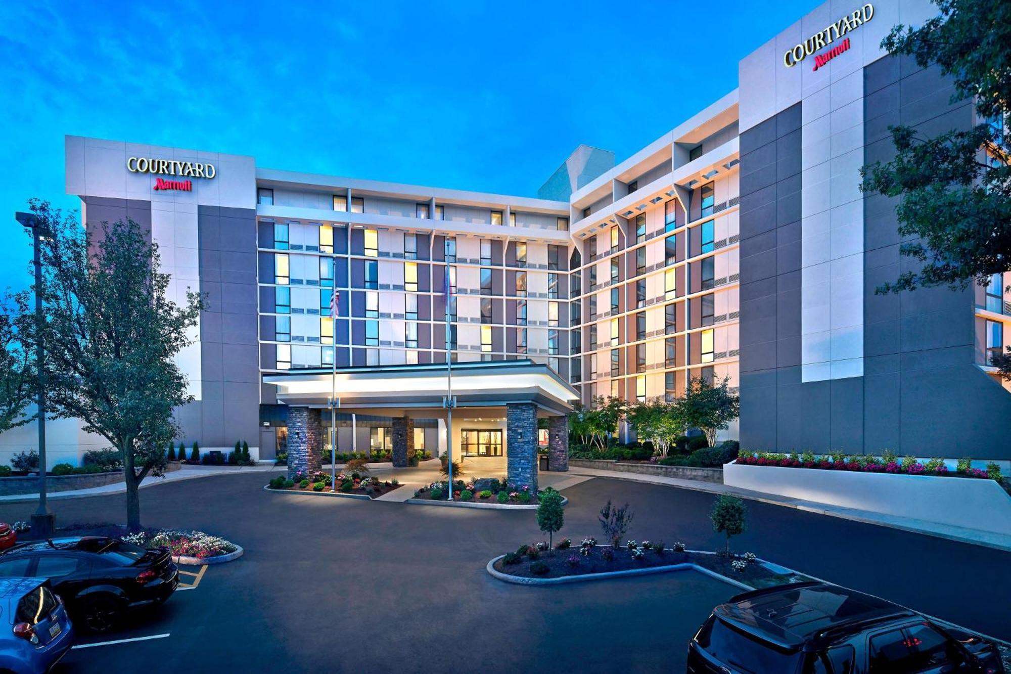 Courtyard By Marriott Philadelphia City Avenue Esterno foto